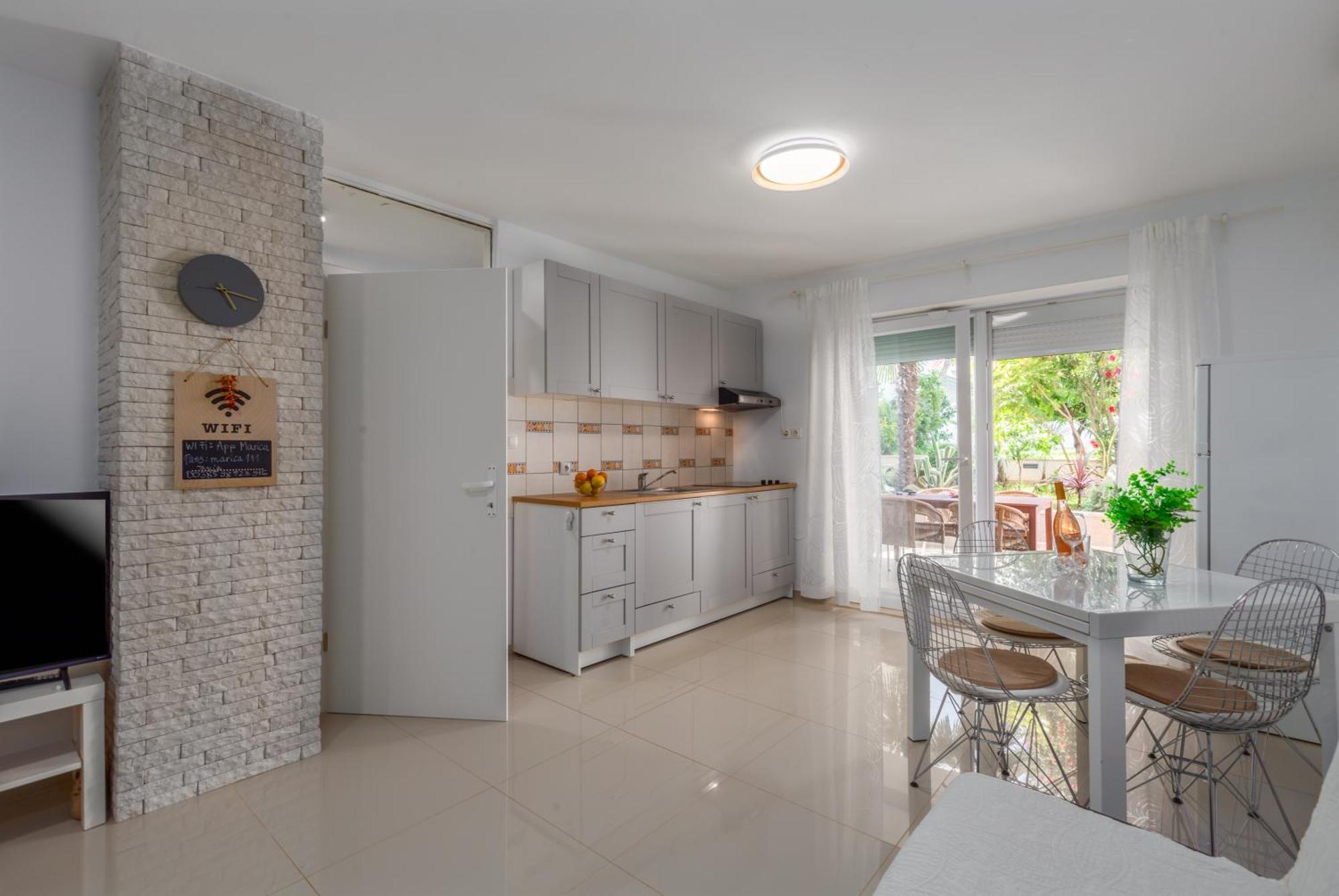 פורץ Modern Apartment Zen With Private Garden מראה חיצוני תמונה